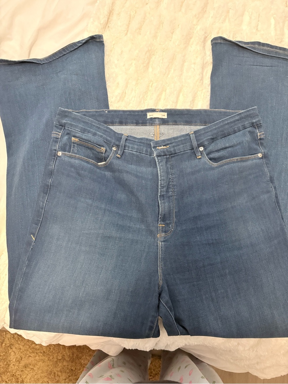 GOOD AMERICAN Classic Midwash Blue Denim Jeans SIZE 20. Barely used